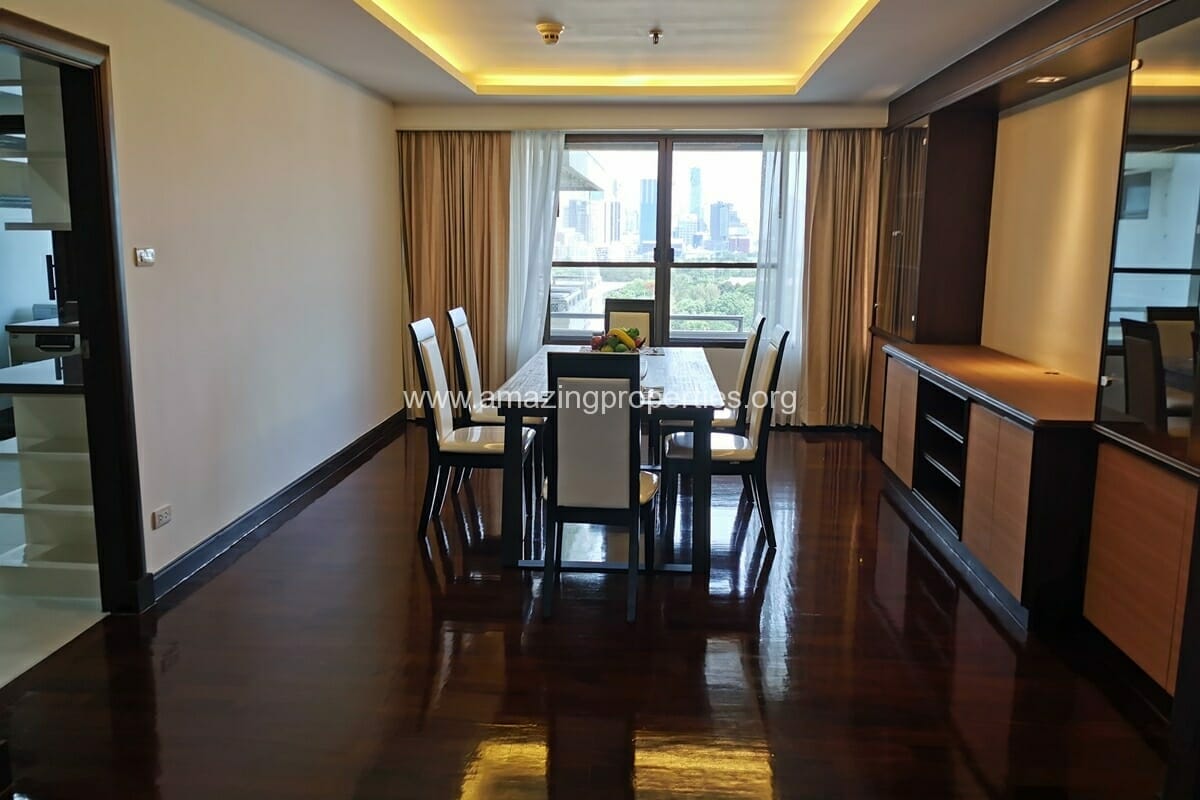 31-bedroom-apartment-Mayfair-Garden-7-2587.jpg
