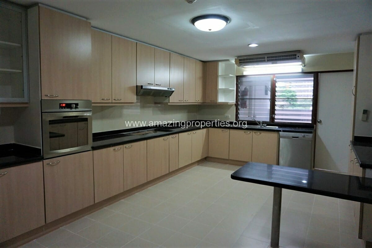 4-Bedroom-Apartment-for-Rent-GM-Mansion-5-9090.jpg