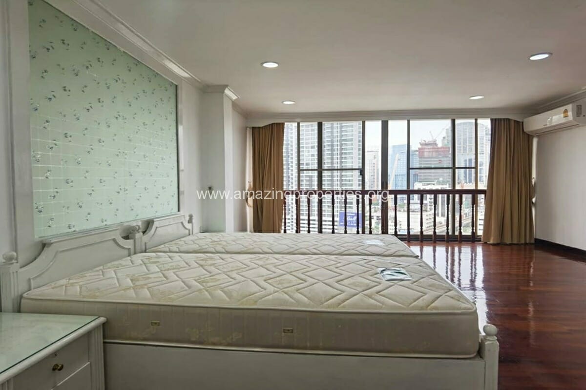 4-Bedroom-Duplex-Penthouse-Phrom-Phong-12-9229.jpg