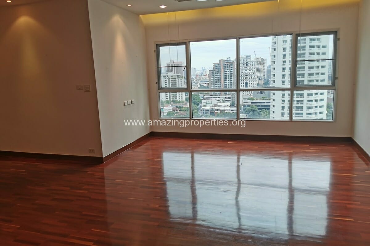 4-Bedroom-Duplex-Penthouse-Phrom-Phong-18-2529.jpg