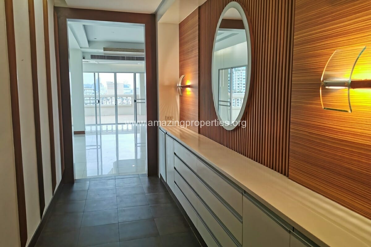4-Bedroom-Duplex-Penthouse-Phrom-Phong-2-1565.jpg