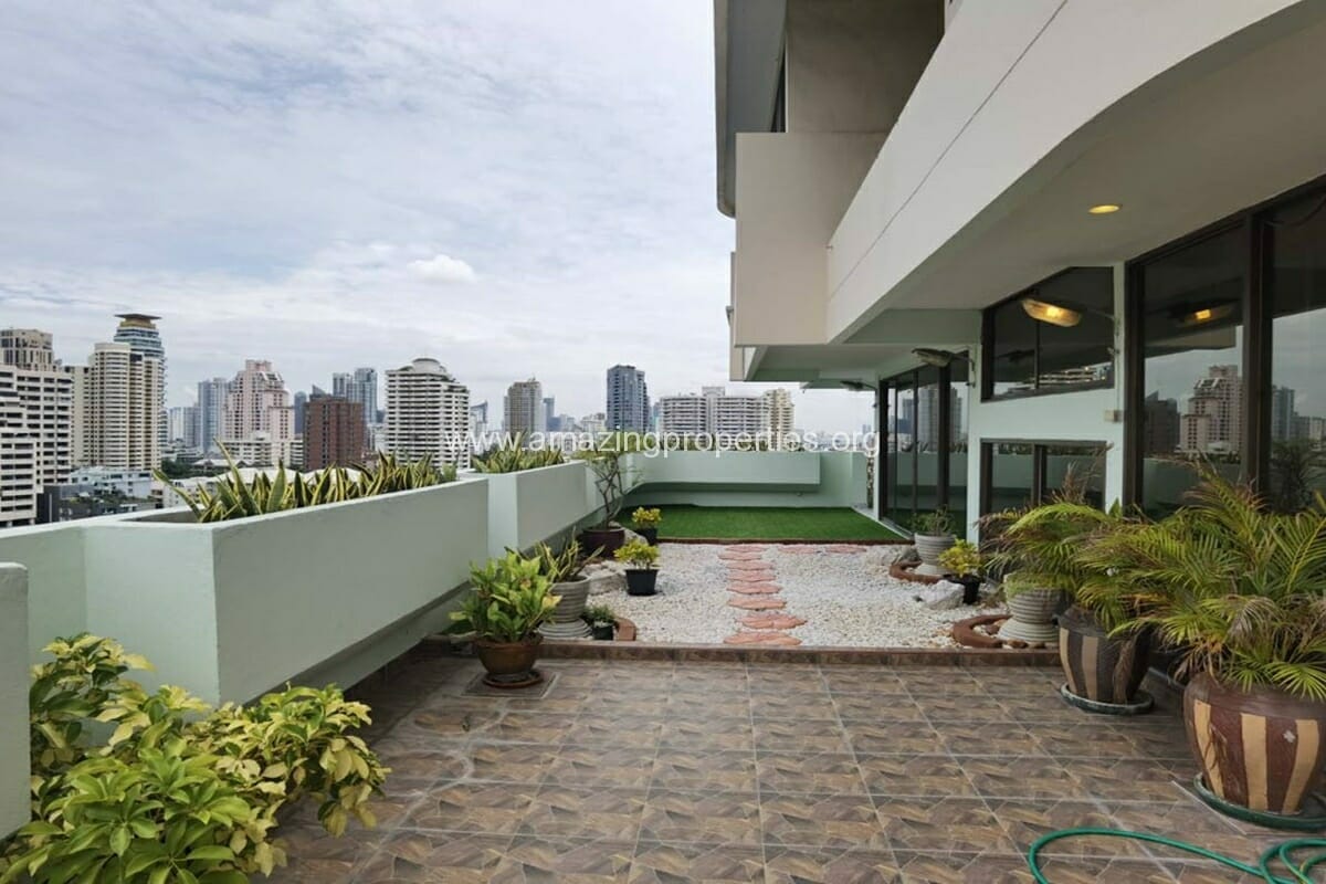 4-Bedroom-Duplex-Penthouse-Phrom-Phong-4-2128.jpg