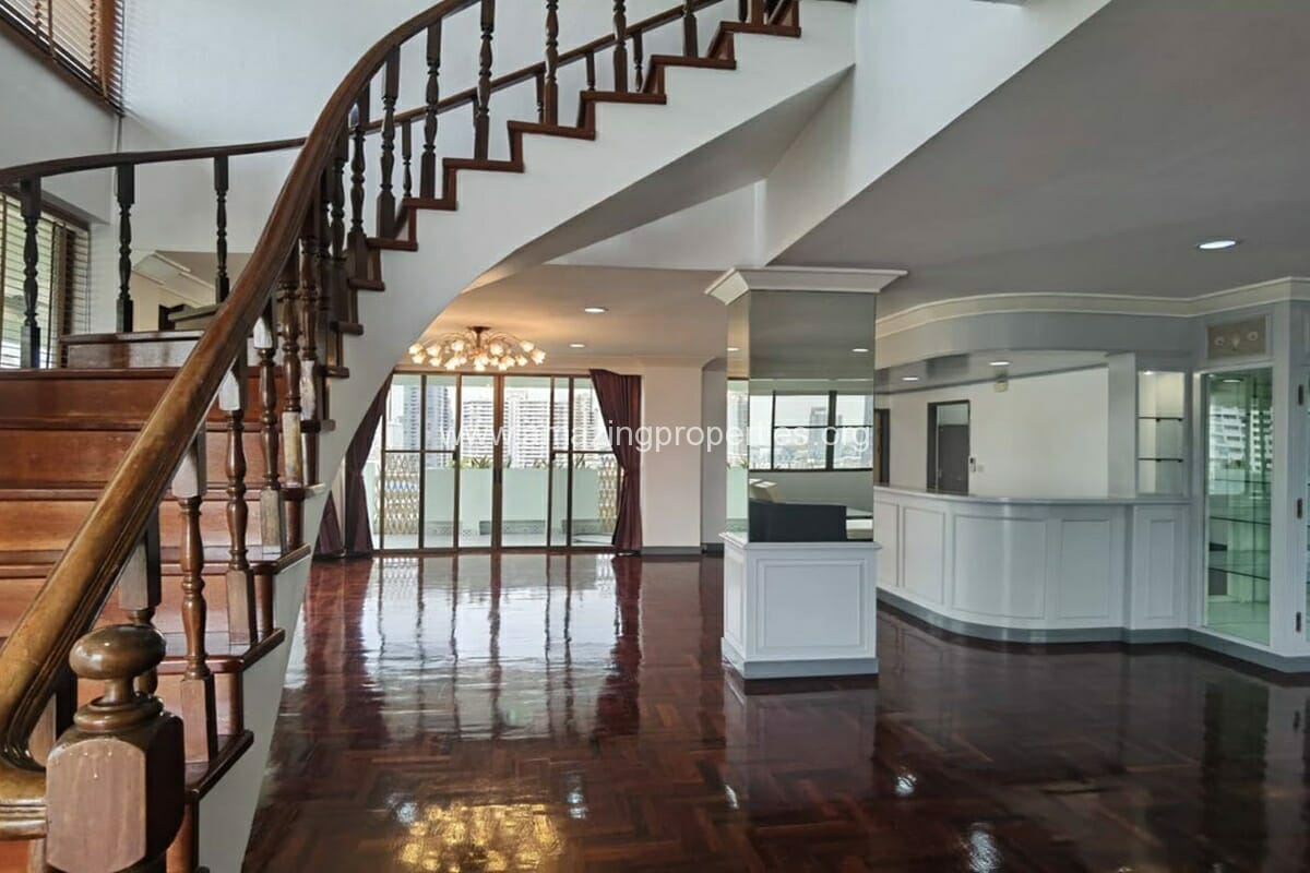 4-Bedroom-Duplex-Penthouse-Phrom-Phong-9-1243.jpg