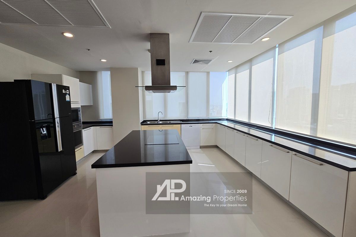 4-Bedroom-Duplex-Penthouse-Thonglor-(14)-1429.jpg
