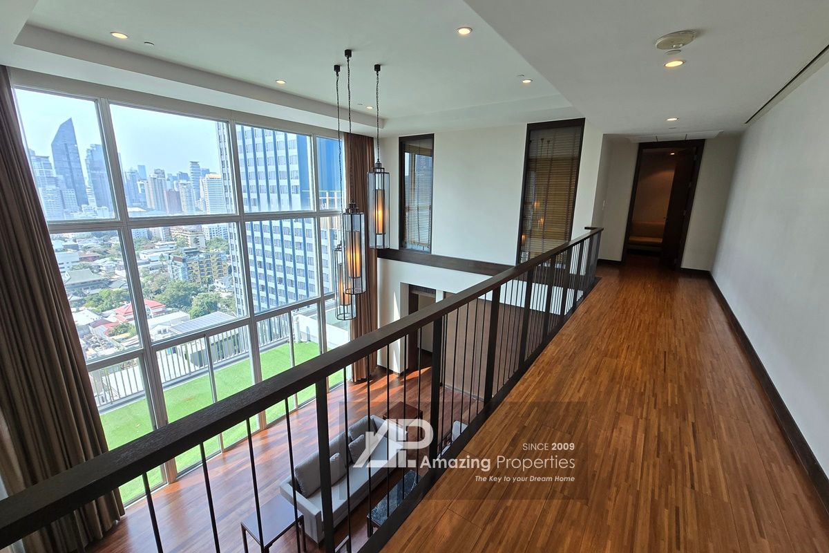 4-Bedroom-Duplex-Penthouse-Thonglor-(17)-7466.jpg