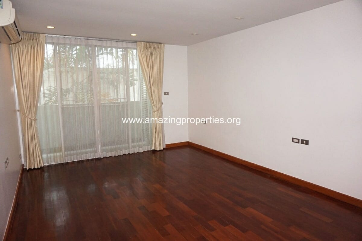 4-Bedroom-House-Phrom-Phong-10-3954.jpg