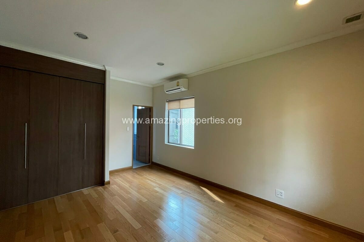 4-Bedroom-House-Phrom-Phong-12-8453.jpg