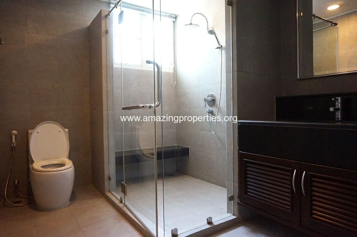 4-Bedroom-House-Phrom-Phong-14-3270.jpg
