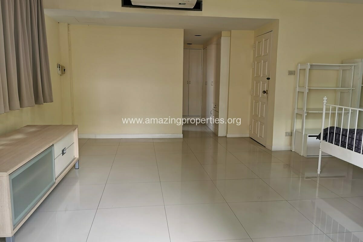4-Bedroom-House-Phrom-Phong-15-5801.jpg