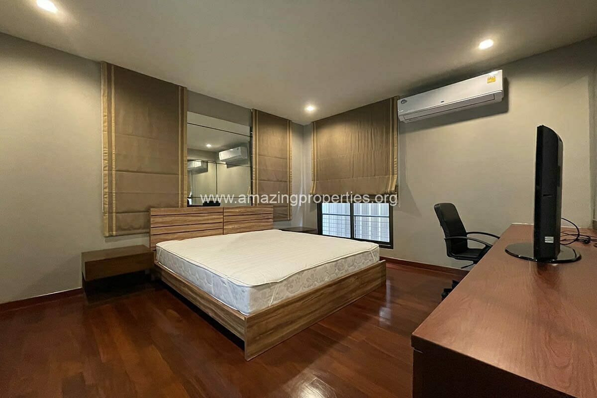 4-Bedroom-House-Phrom-Phong-27-1258.jpg
