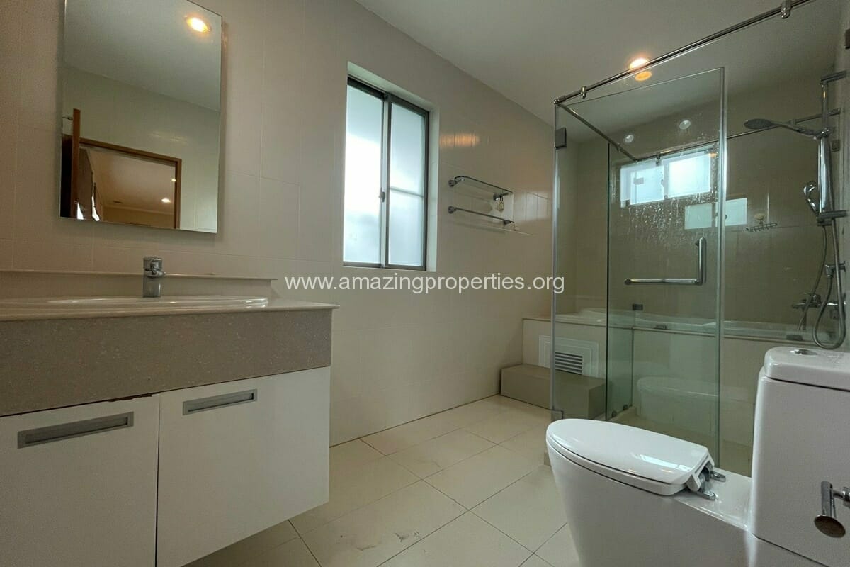 4-Bedroom-House-Phrom-Phong-7-5488.jpg