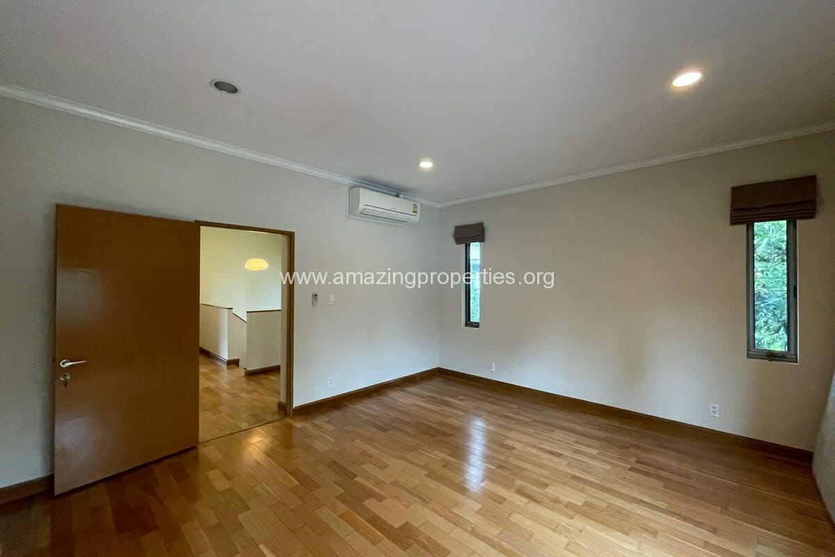 4-Bedroom-House-Phrom-Phong-8-8706.jpg