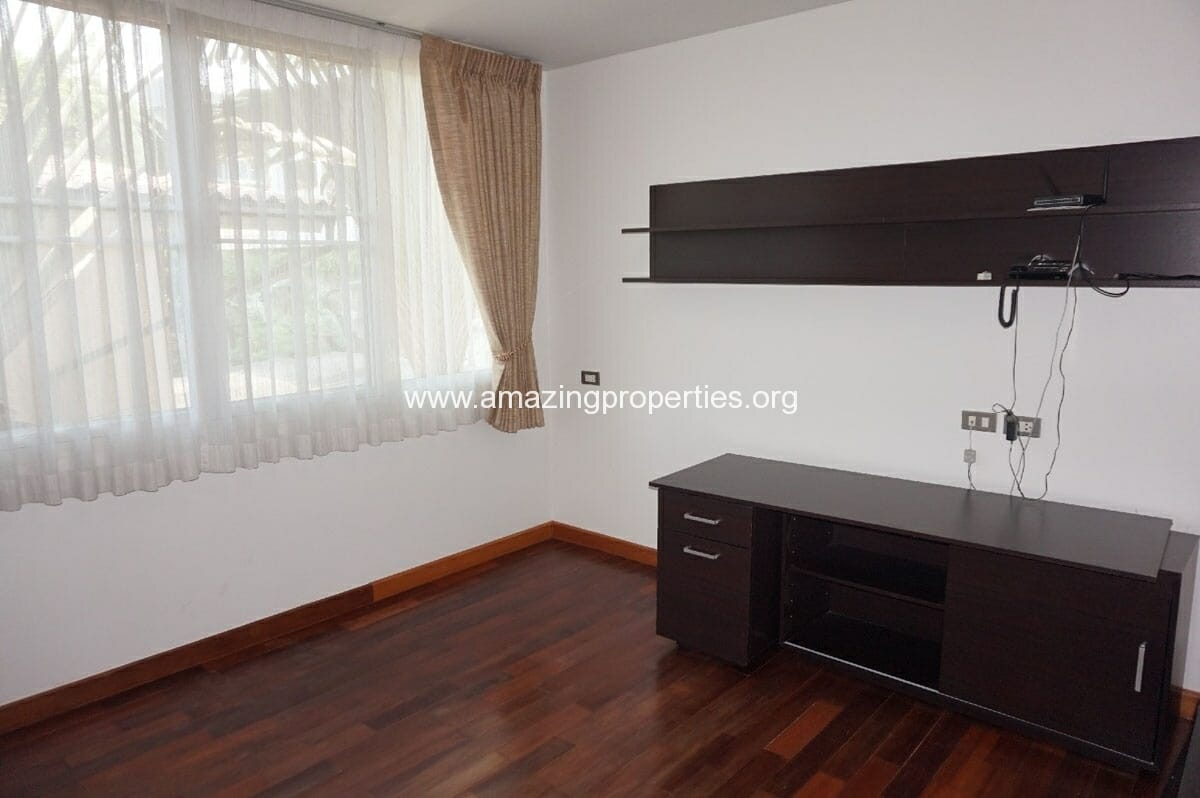 4-Bedroom-House-Phrom-Phong-9-1050.jpg