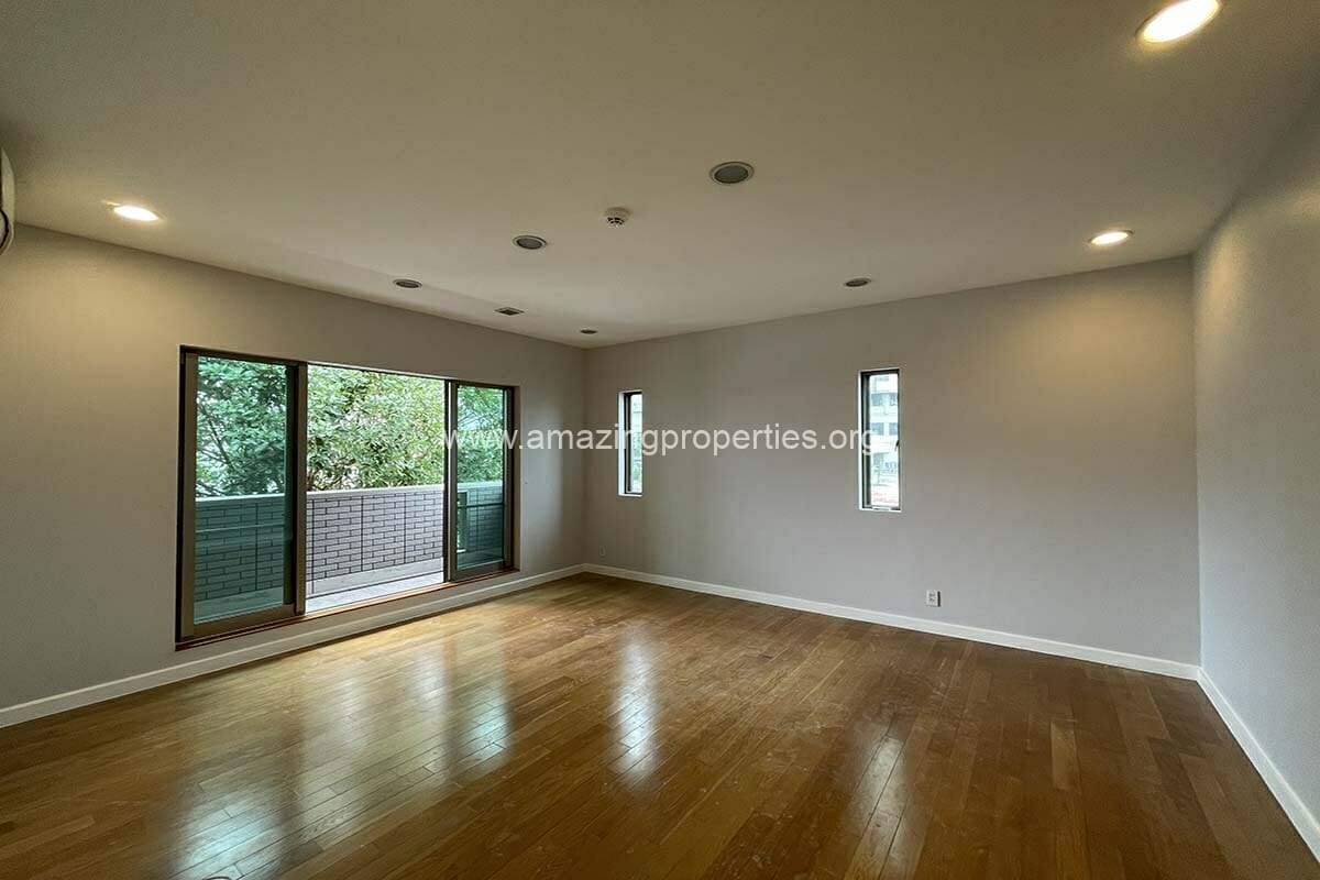 4-Bedroom-House-Sukhumvit-26-14-8951.jpg