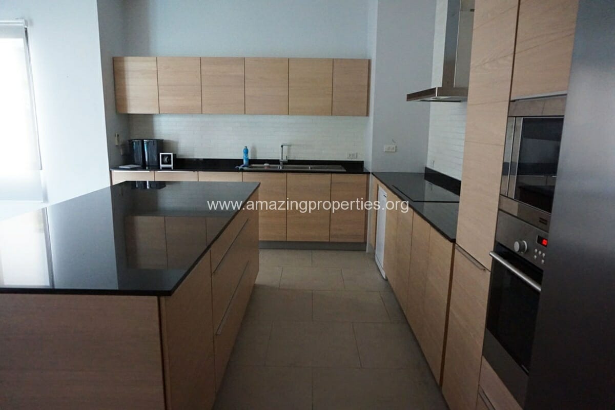 4-Bedroom-House-Thonglor-8-7649.jpg