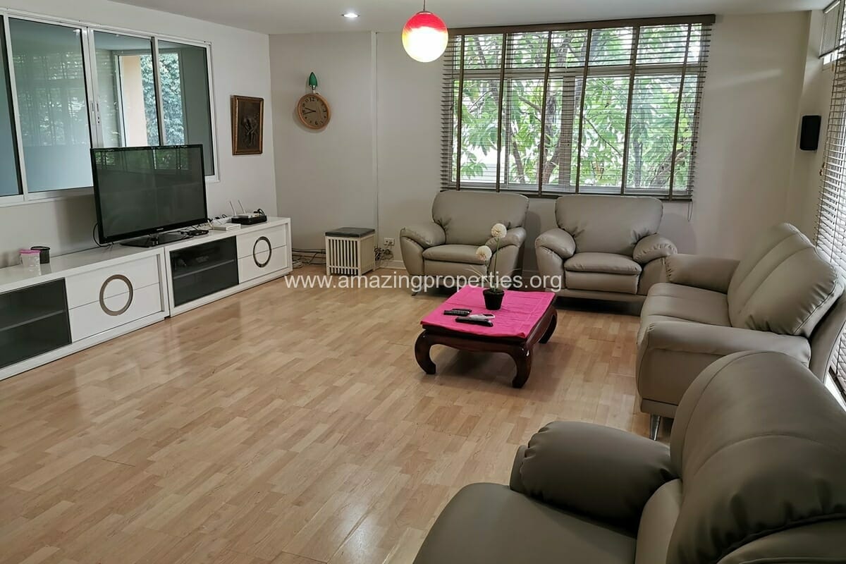4-Bedroom-Townhouse-for-rent-Phrom-Phong-18-4333.jpg