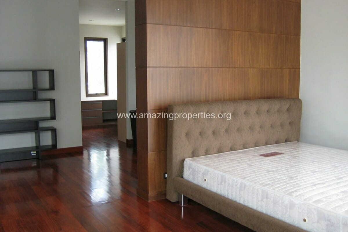 4-Bedroom-house-Phrom-Phong-for-rent-10-2036.jpg