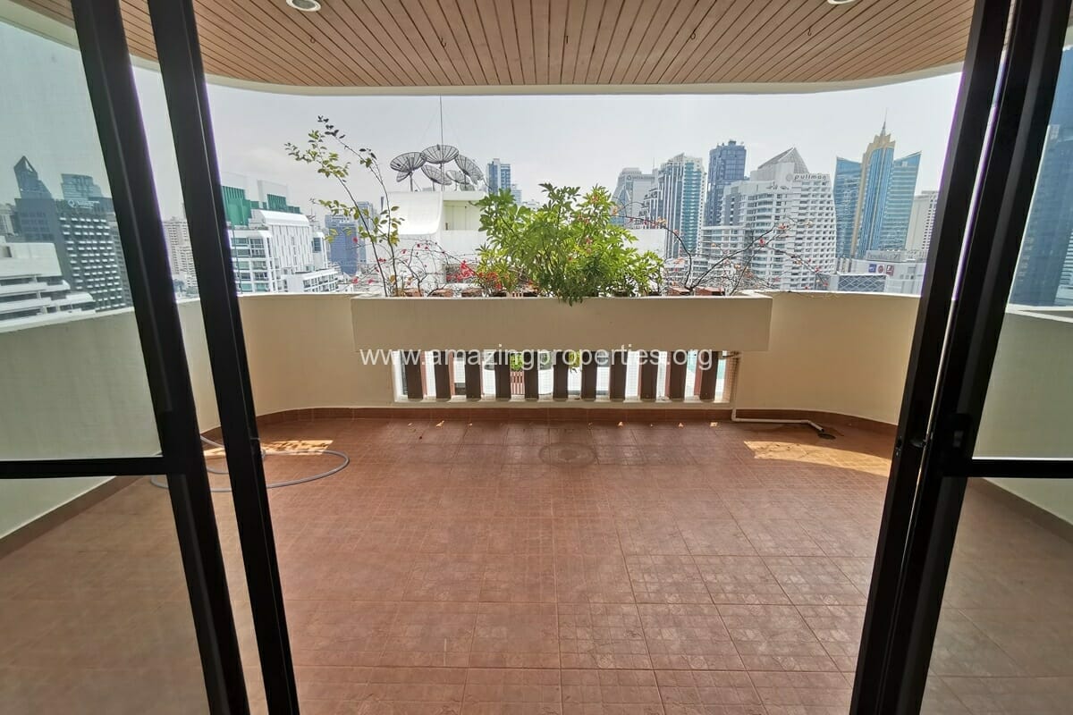 4-Bedroom-penthouse-asoke-9-8082.jpg