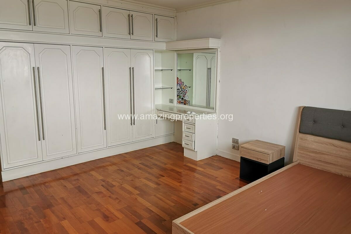 4-bedroom-Apartment-Bangkapi-Mansion-27-9596.jpg