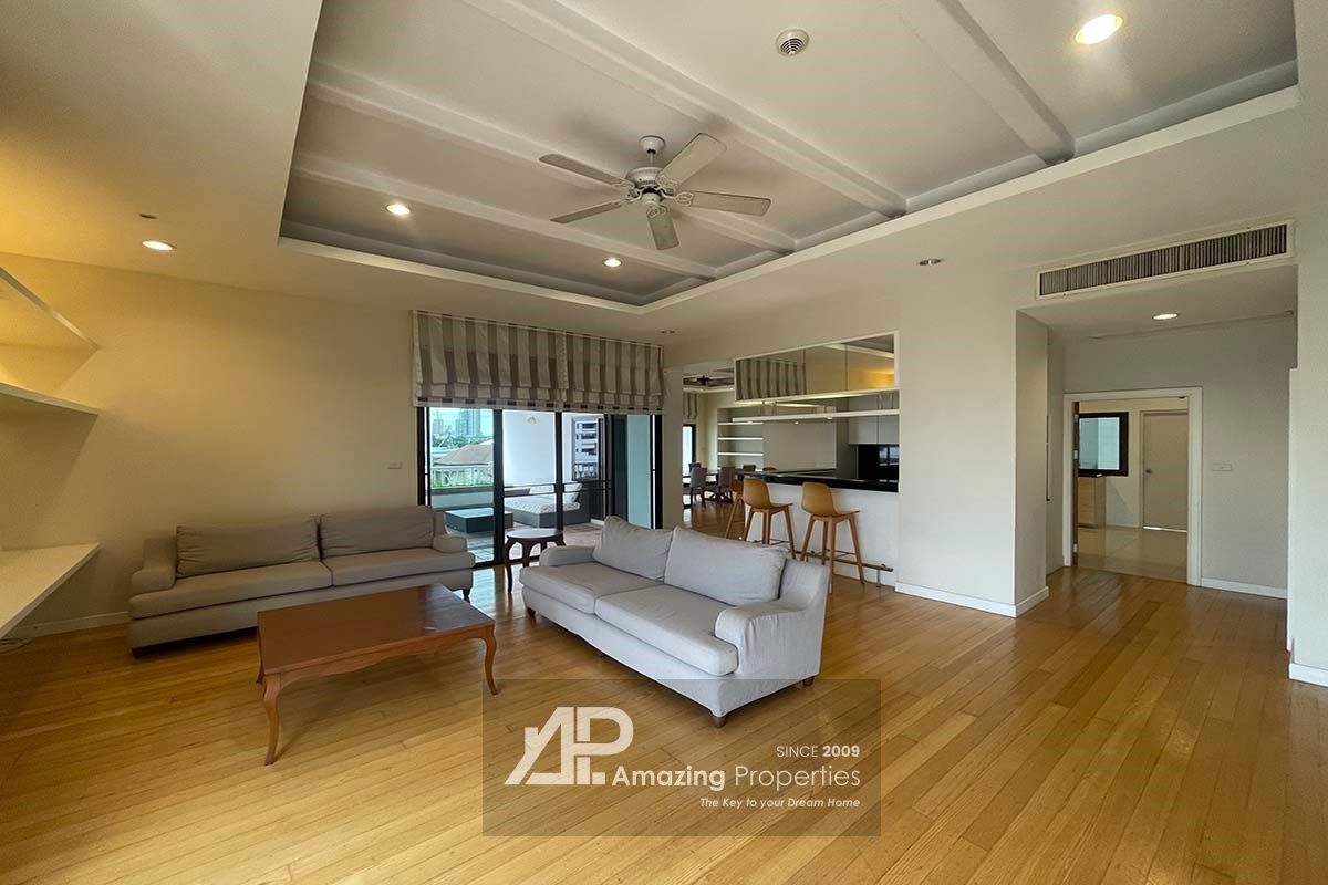4-bedroom-Baan-Phansiri-1-7358.jpg