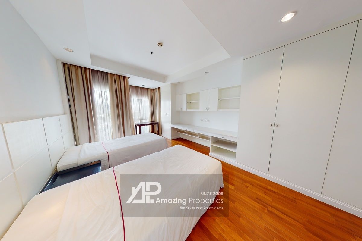 4-bedroom-Duplex-Penthouse-(72)-3968.jpg