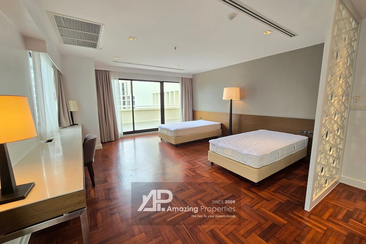 4-bedroom-Duplex-Penthouse-Phrom-Phong-15-4463.jpg
