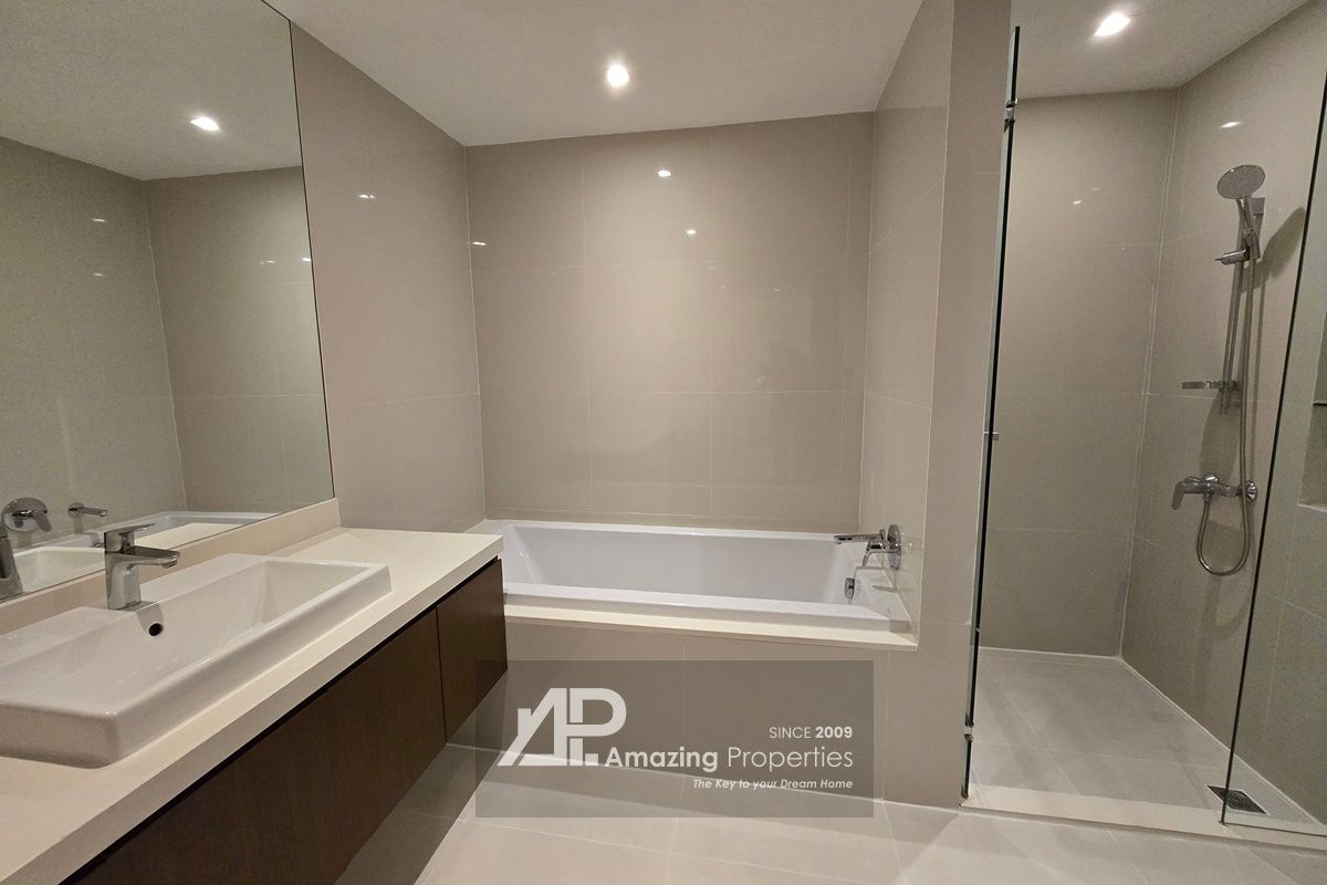 4-bedroom-Duplex-Penthouse-Phrom-Phong-29-6289.jpg
