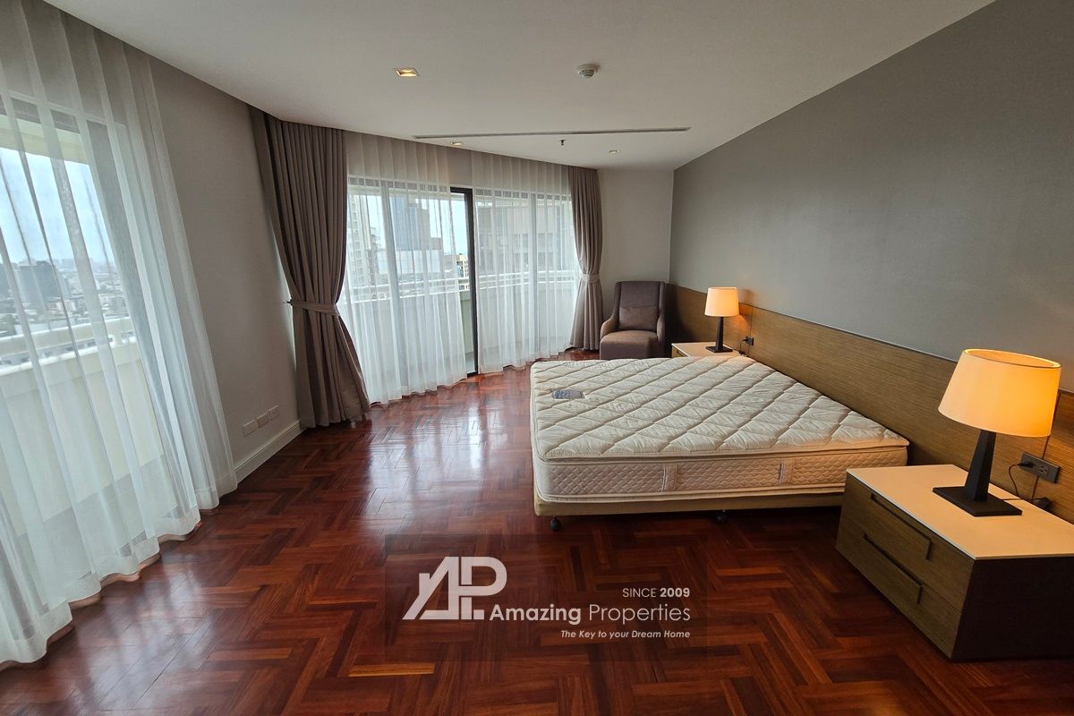 4-bedroom-Duplex-Penthouse-Phrom-Phong-32-4523.jpg