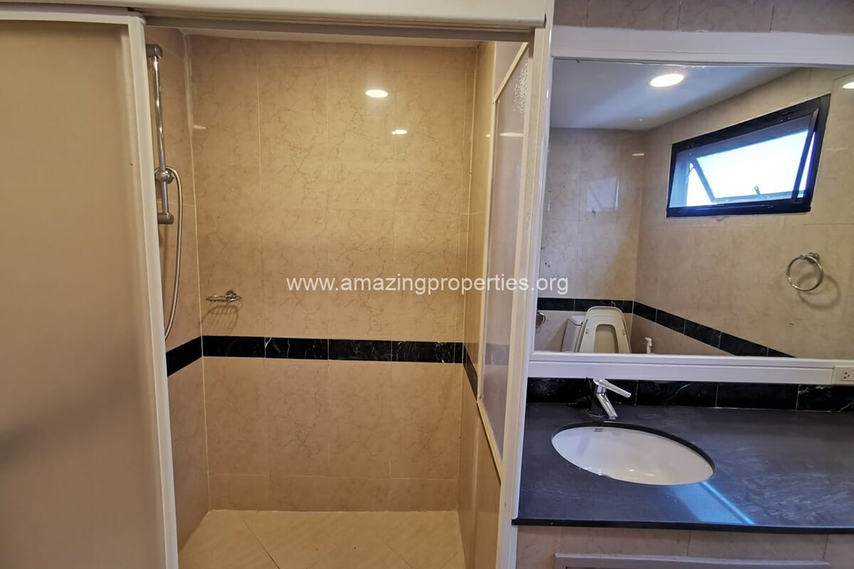 4-bedroom-Penthouse-Asoke-17-9501.jpg