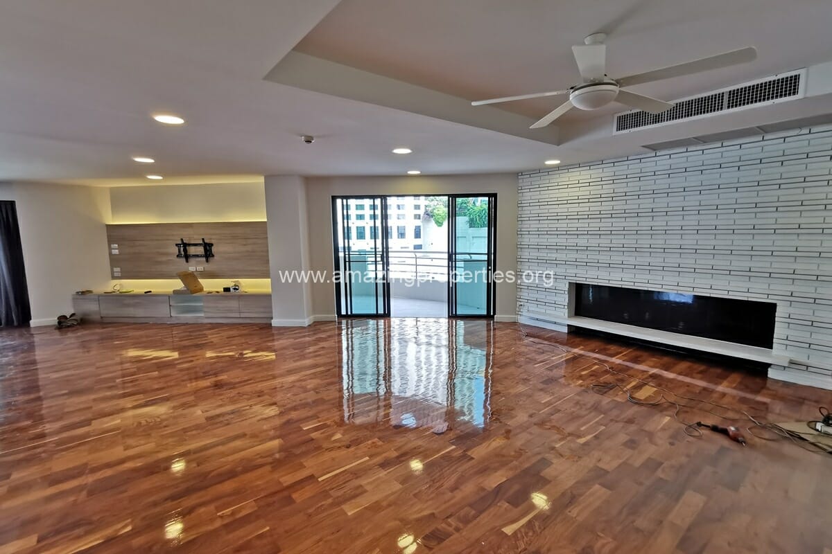 4-bedroom-Penthouse-Asoke-21-4411.jpg