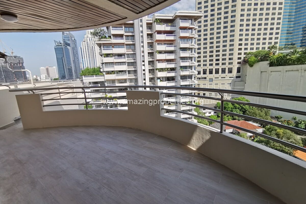 4-bedroom-Penthouse-Asoke-4-4852.jpg