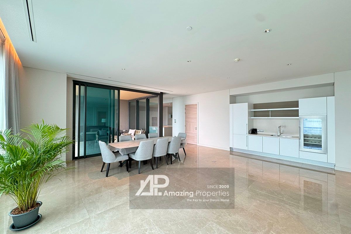 4-bedroom-Penthouse-Sindhorn-Residence-7-4893.jpg