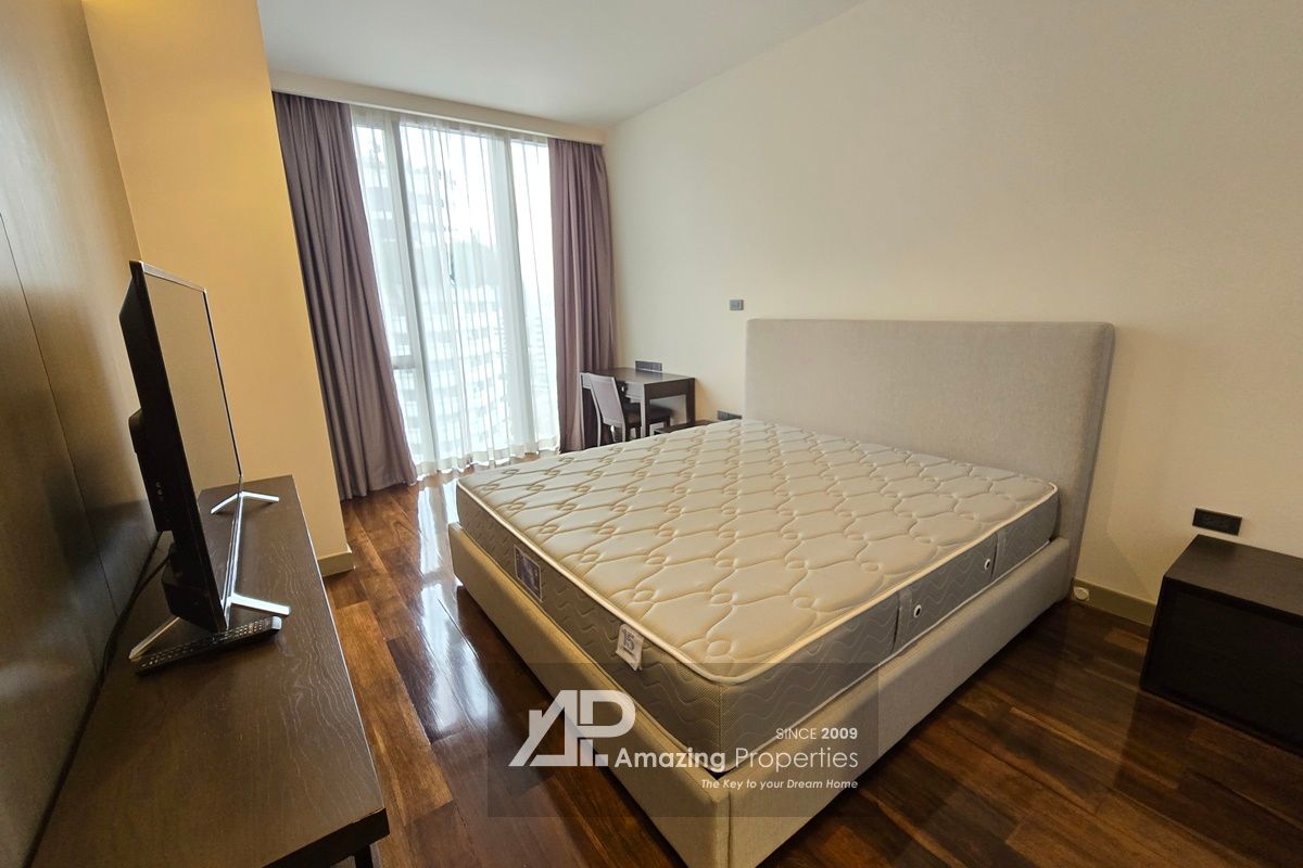 4-bedroom-Piya-Residence-Sukhumvit-28-13-1425.jpg