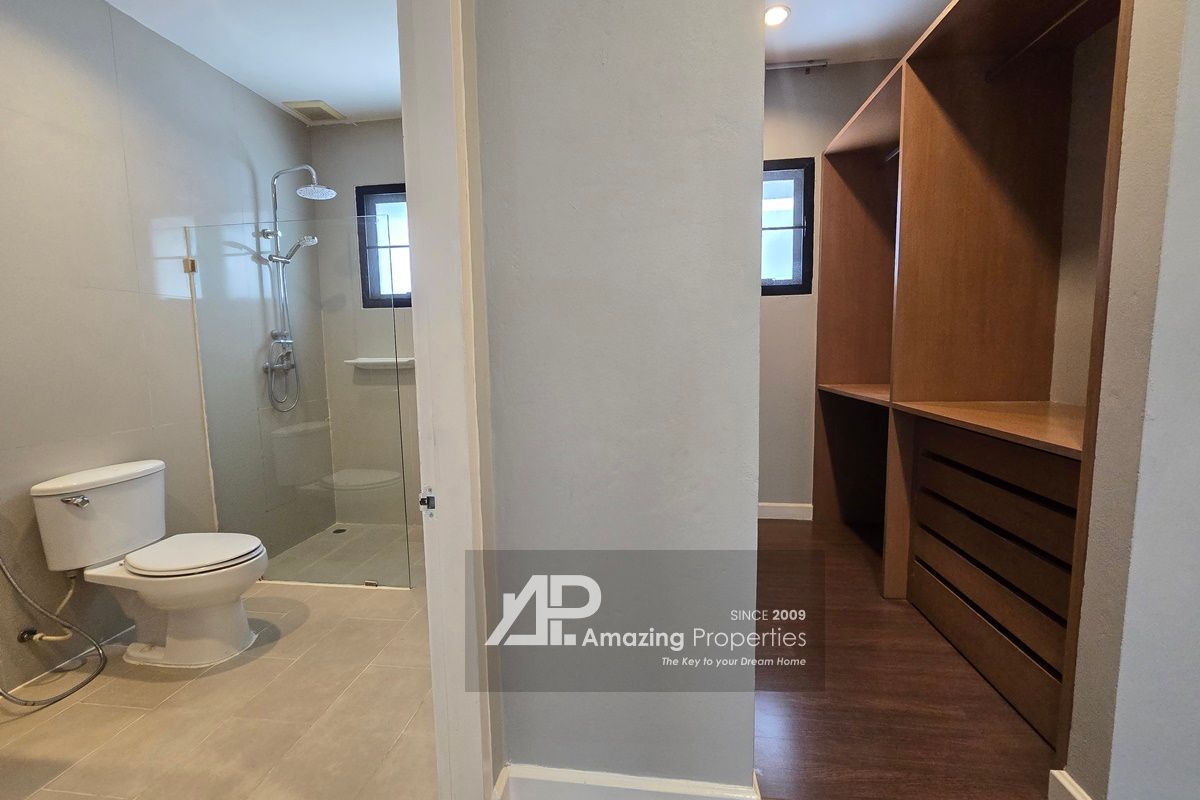 4-bedroom-SW38-Place-Thonglor-(13)-2393.jpg