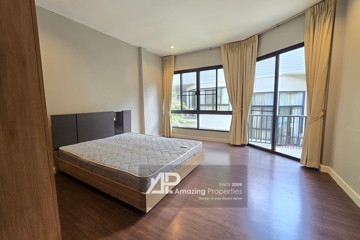 4-bedroom-SW38-Place-Thonglor-(15)-1990.jpg