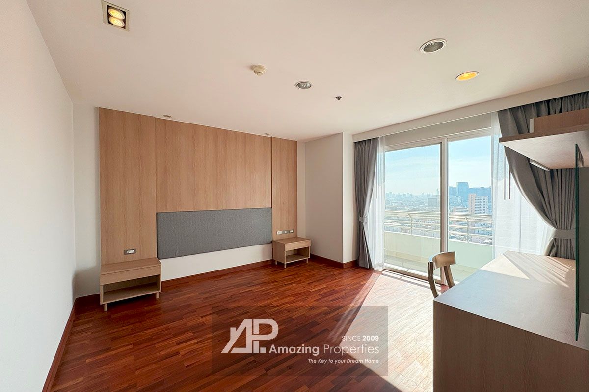 4-bedroom-The-Residence-Sukhumvit-24-24-2121.jpg