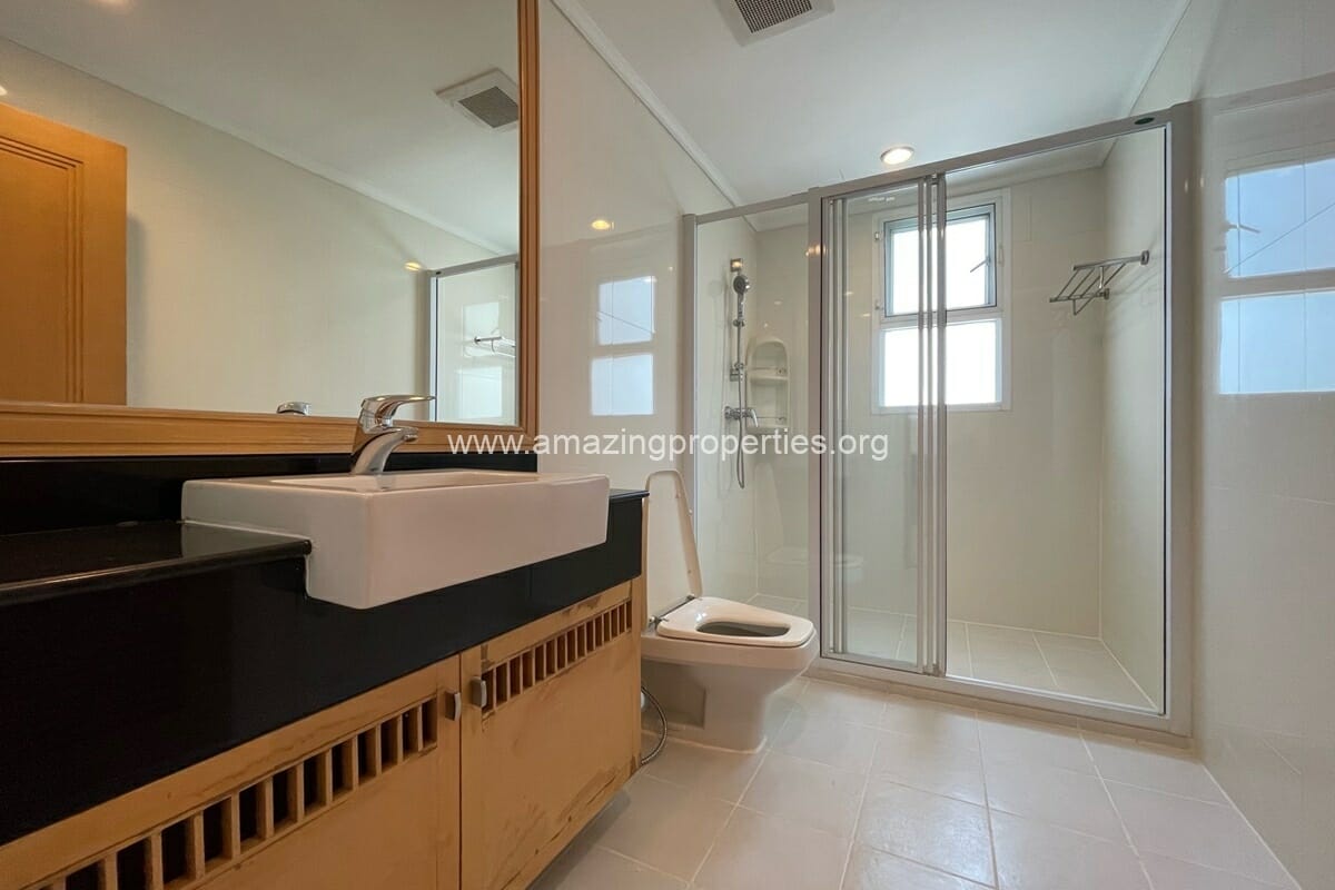 4-bedroom-apartment-Phrom-phong-19-3097.jpeg