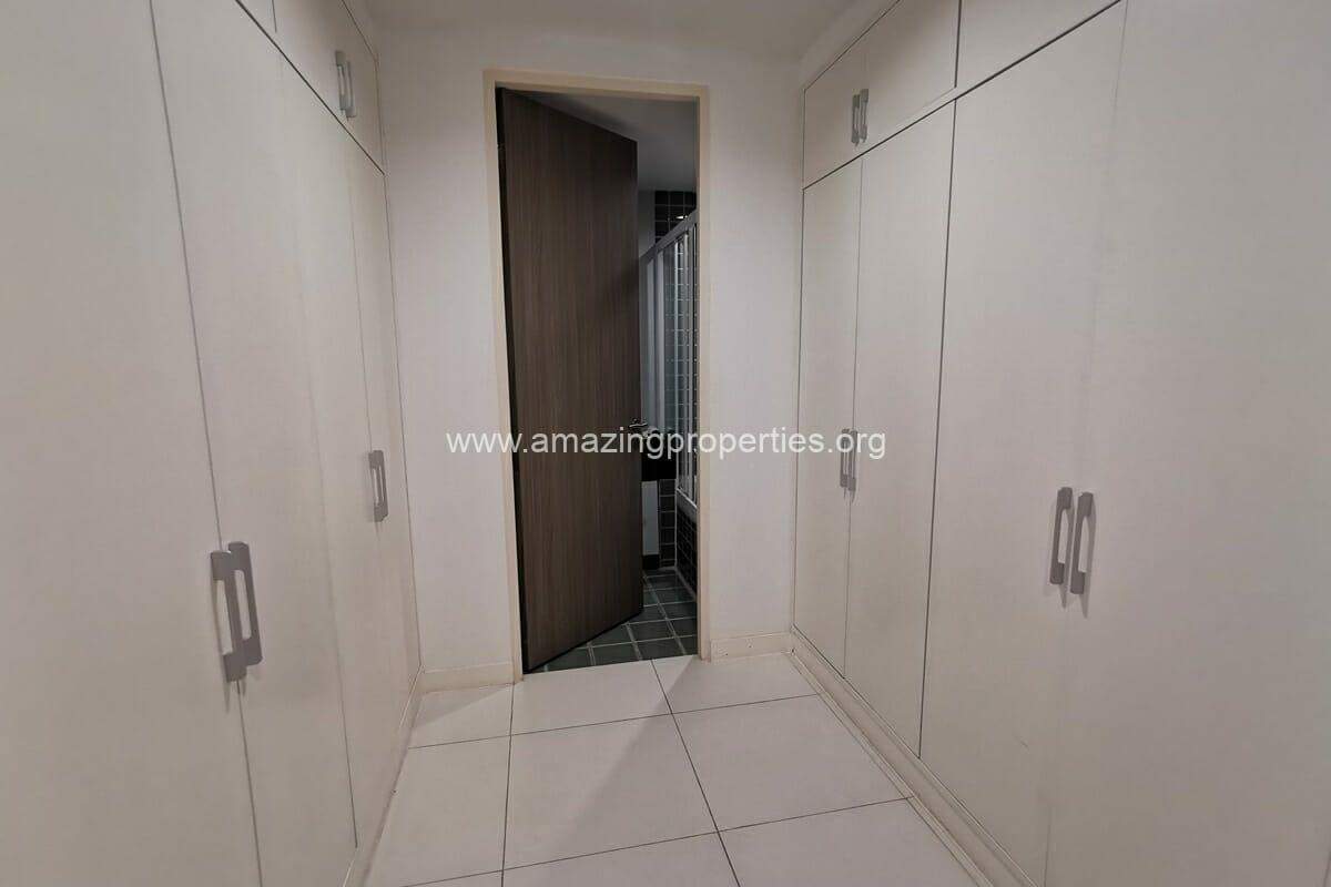 4-bedroom-apartment-chidlom-8-1-8862.jpg