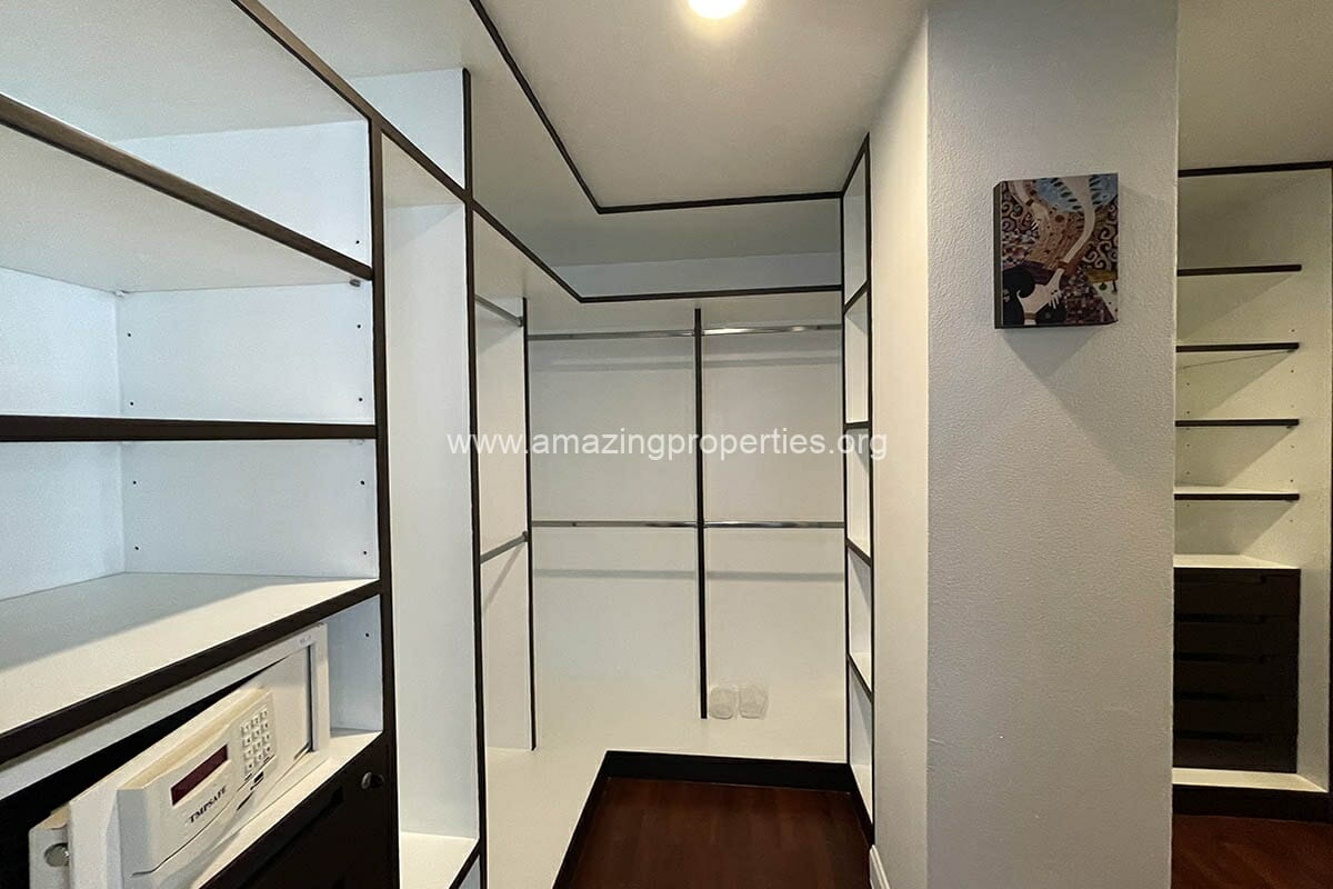 4-bedroom-apartment-for-rent-Sathorn-15-5995.jpg