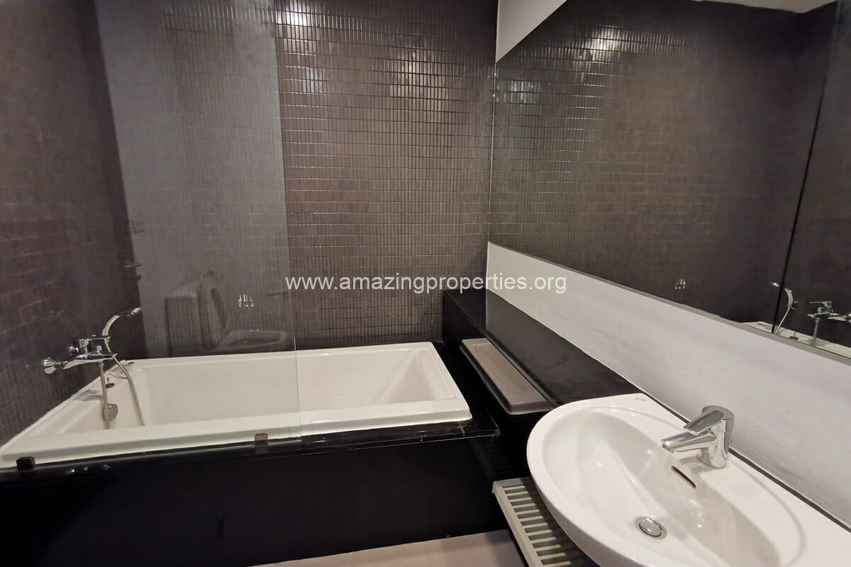 4-bedroom-apartment-for-rent-Thonglor-18-4018.jpg