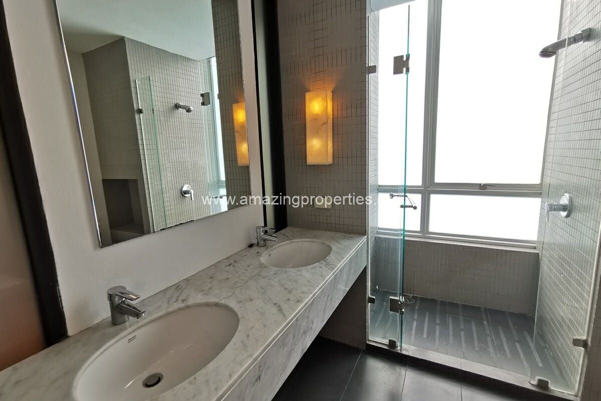 4-bedroom-apartment-for-rent-Thonglor-26-1361.jpg