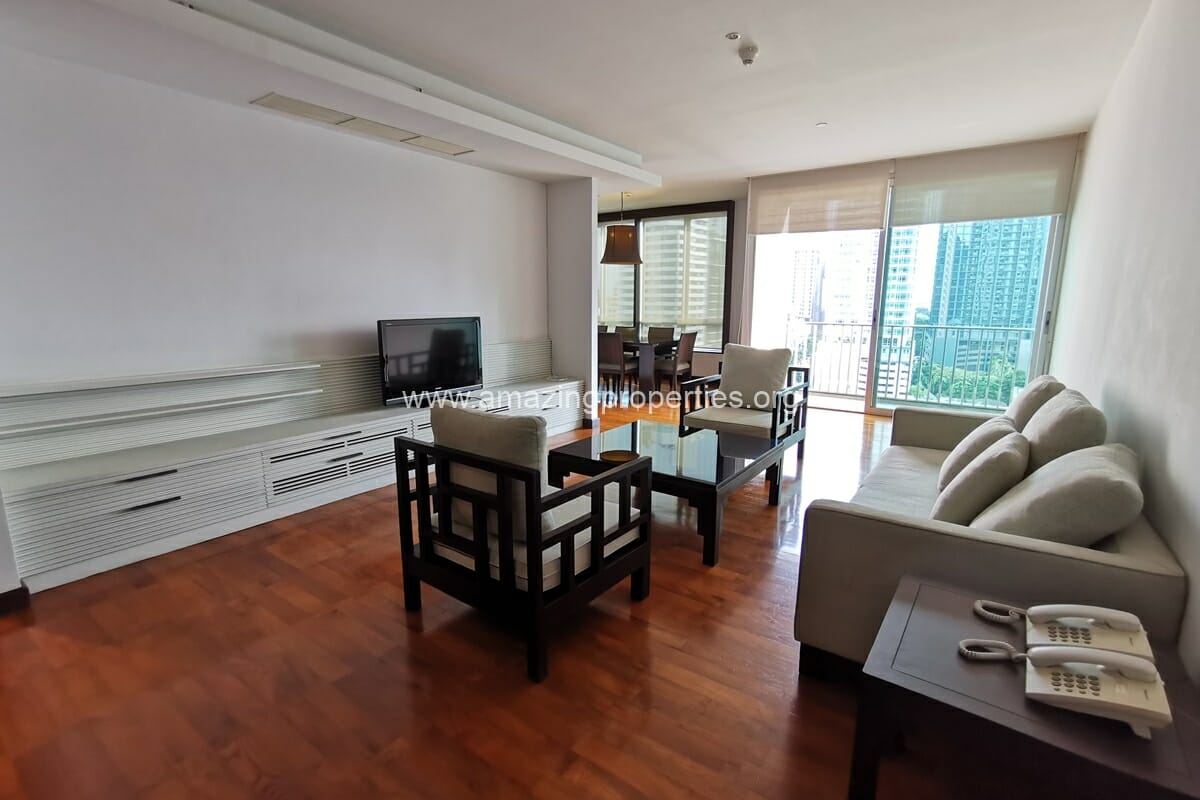 4-bedroom-apartment-for-rent-Thonglor-9-8820.jpg