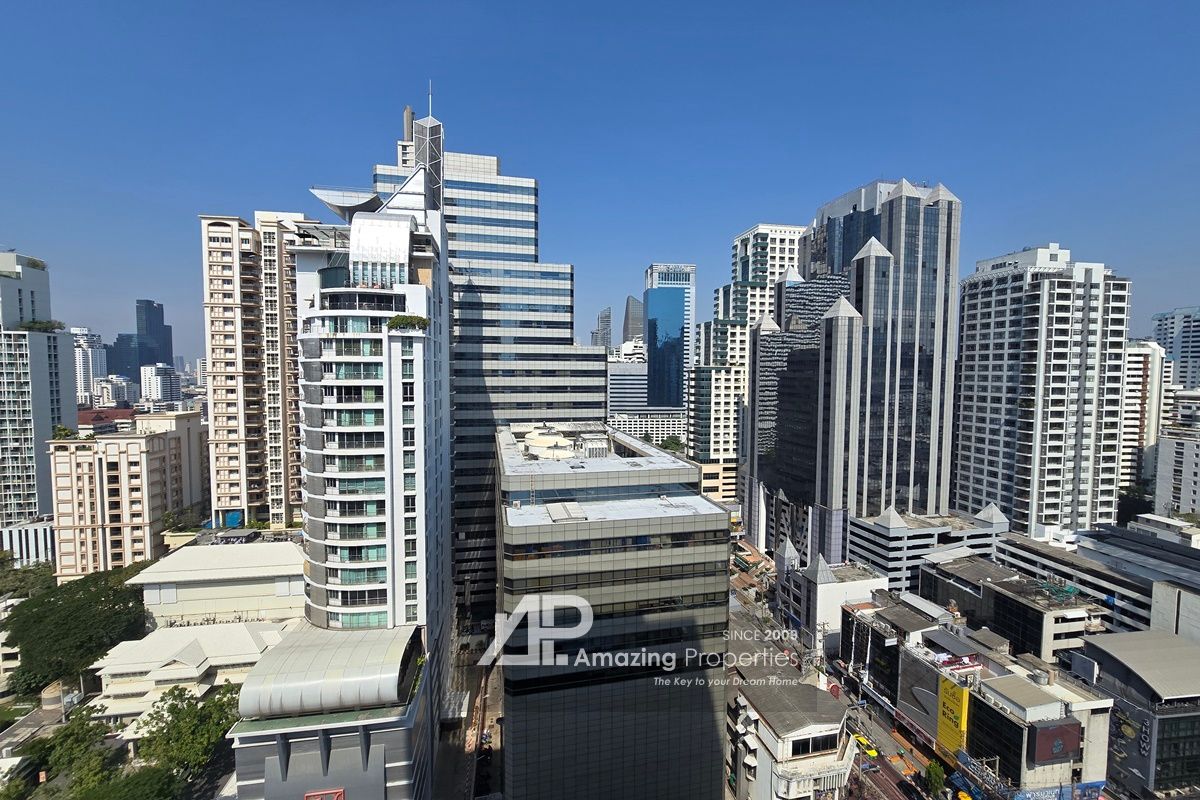 4-bedroom-condo-Asoke-(13)-4631.jpg