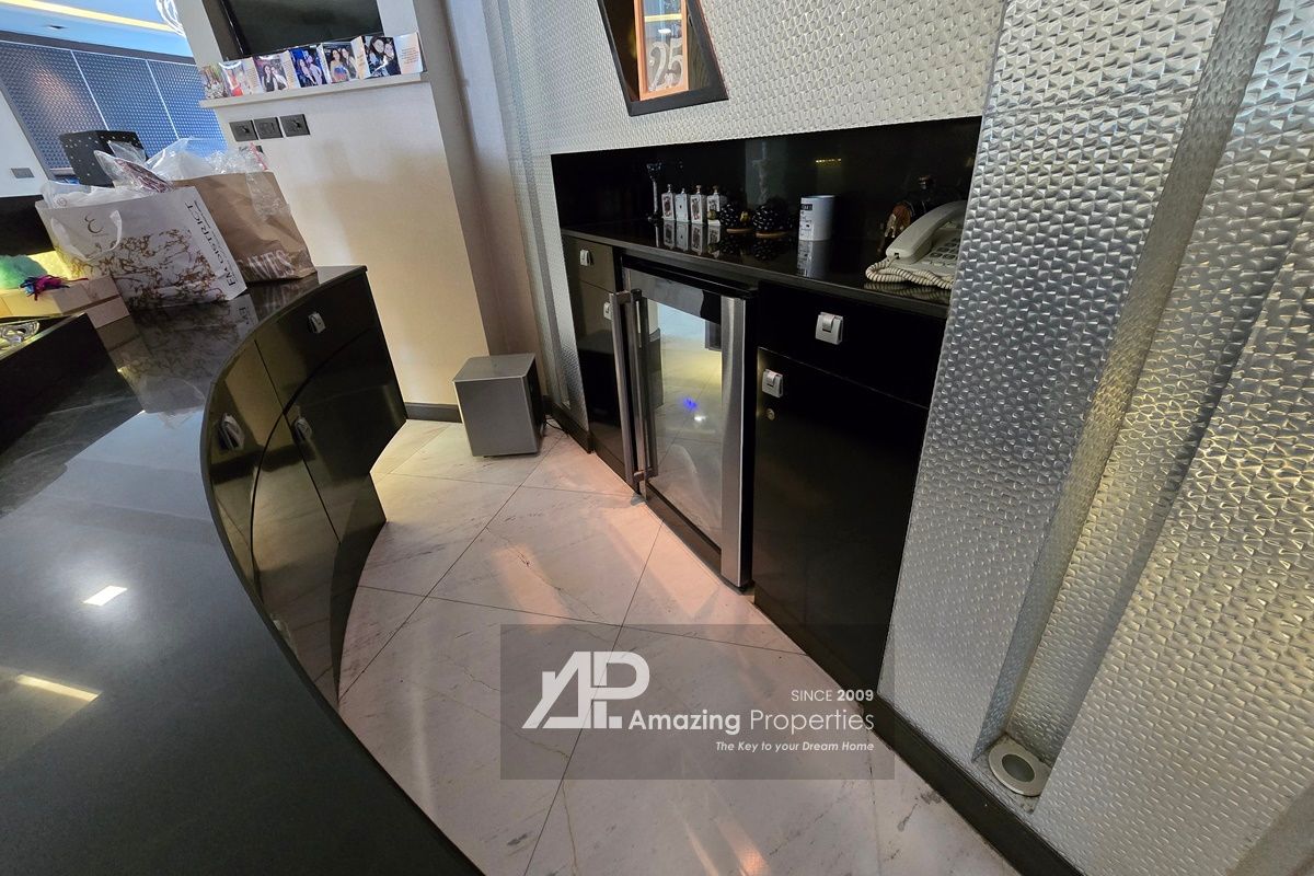 4-bedroom-condo-Asoke-(21)-3063.jpg