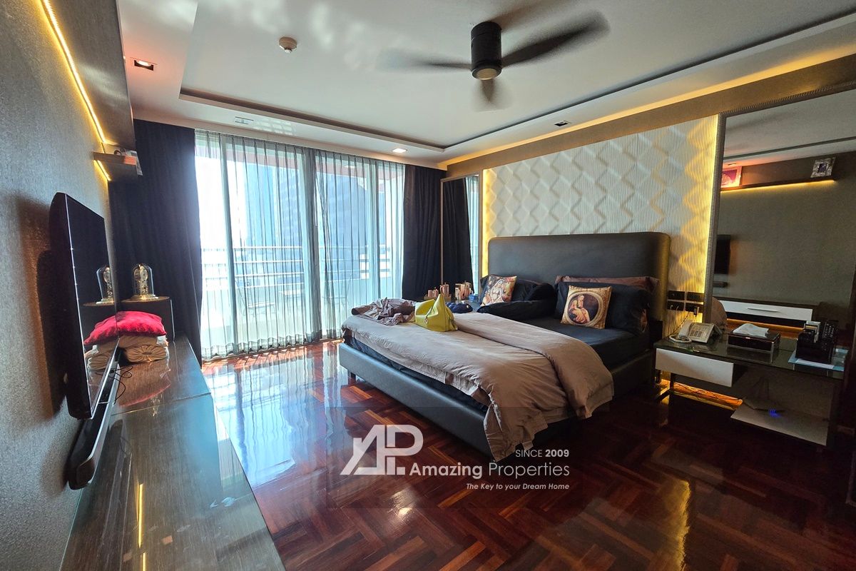 4-bedroom-condo-Asoke-(31)-6893.jpg