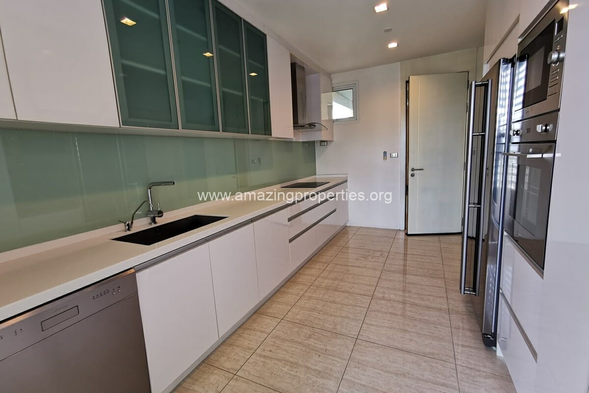 4-bedroom-condo-Ideal-24-3-1-5219.jpg