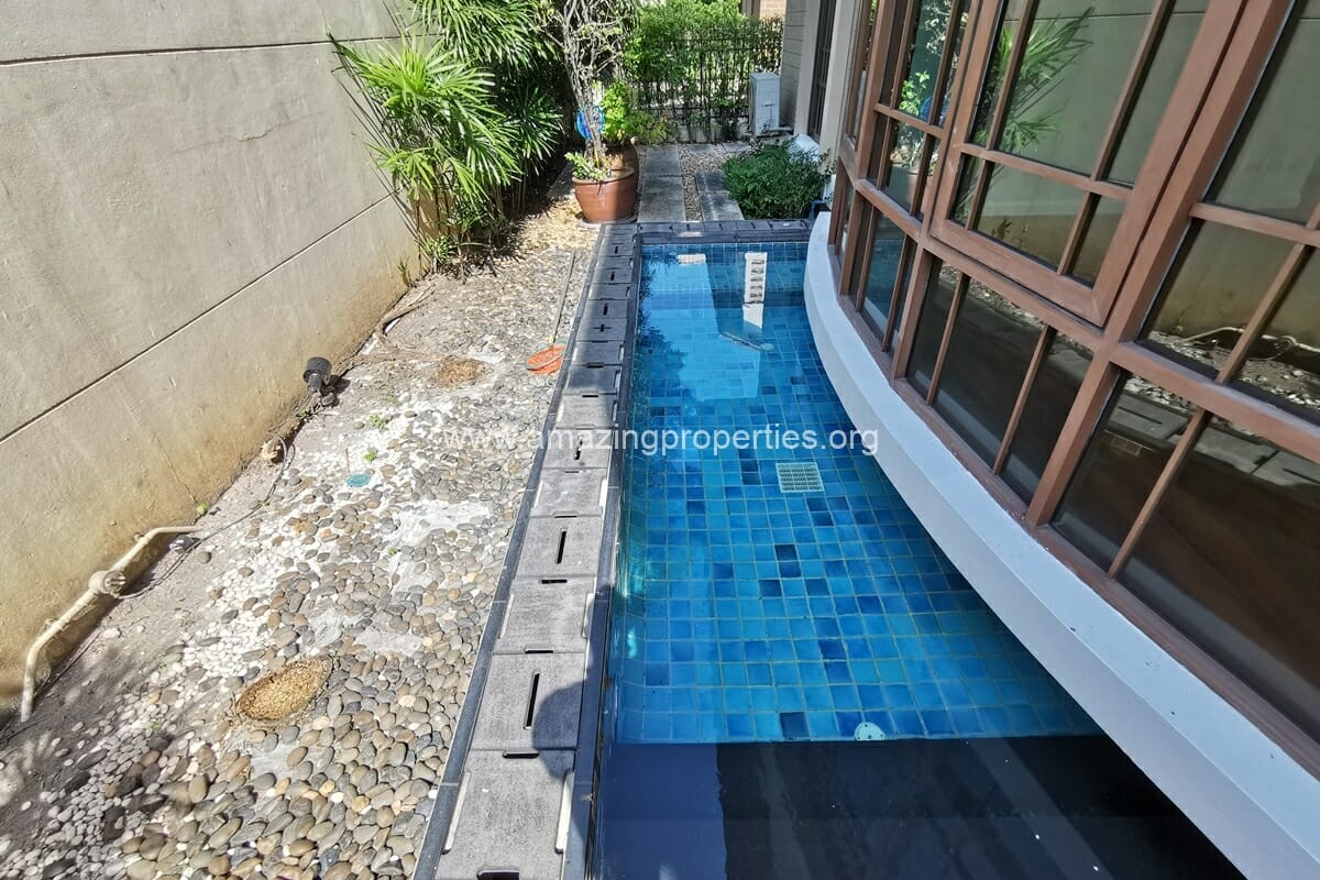 4-bedroom-house-Baan-Sansiri-67-33-6346.jpg