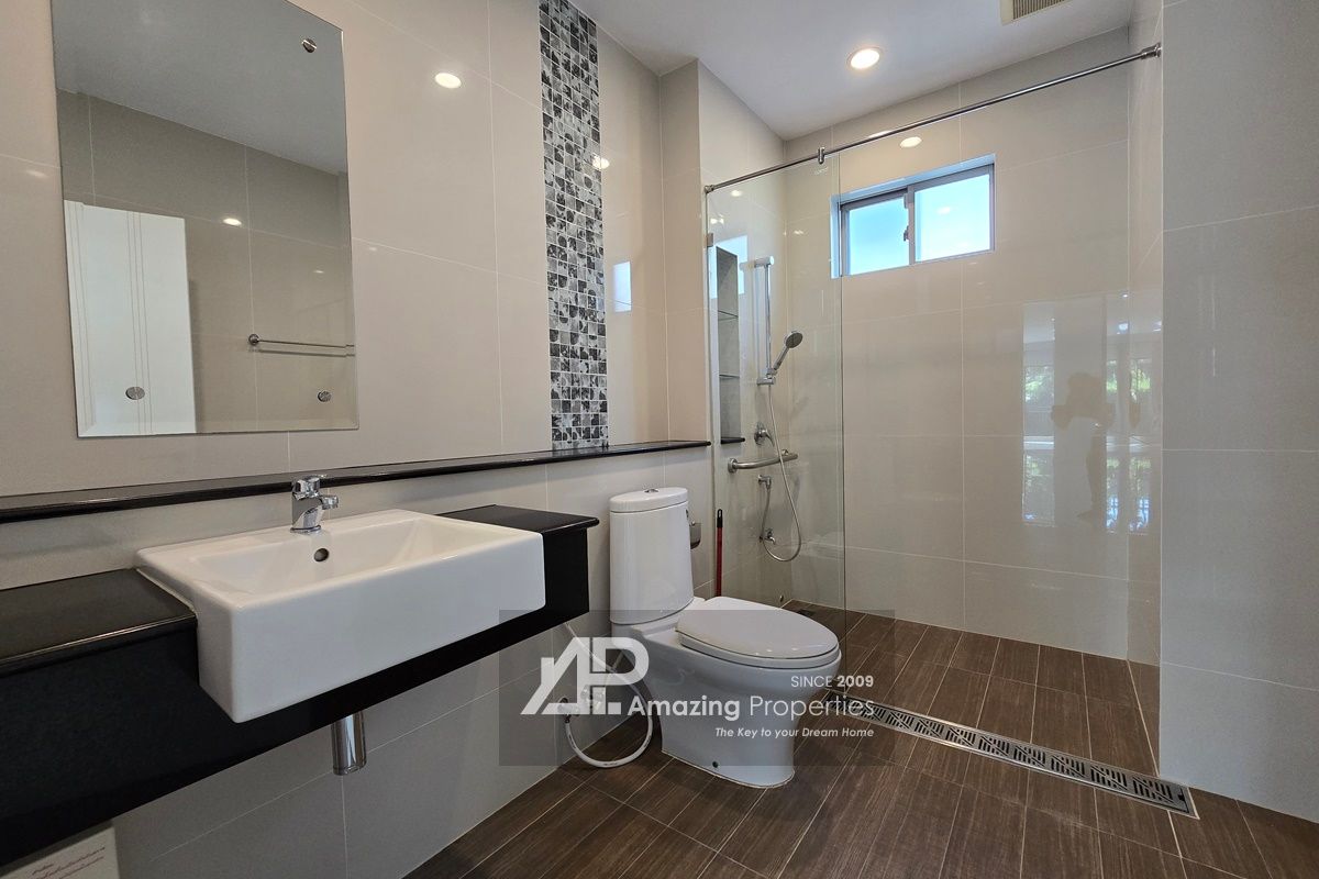 4-bedroom-house-Phrom-Phong-(11)-9105.jpg