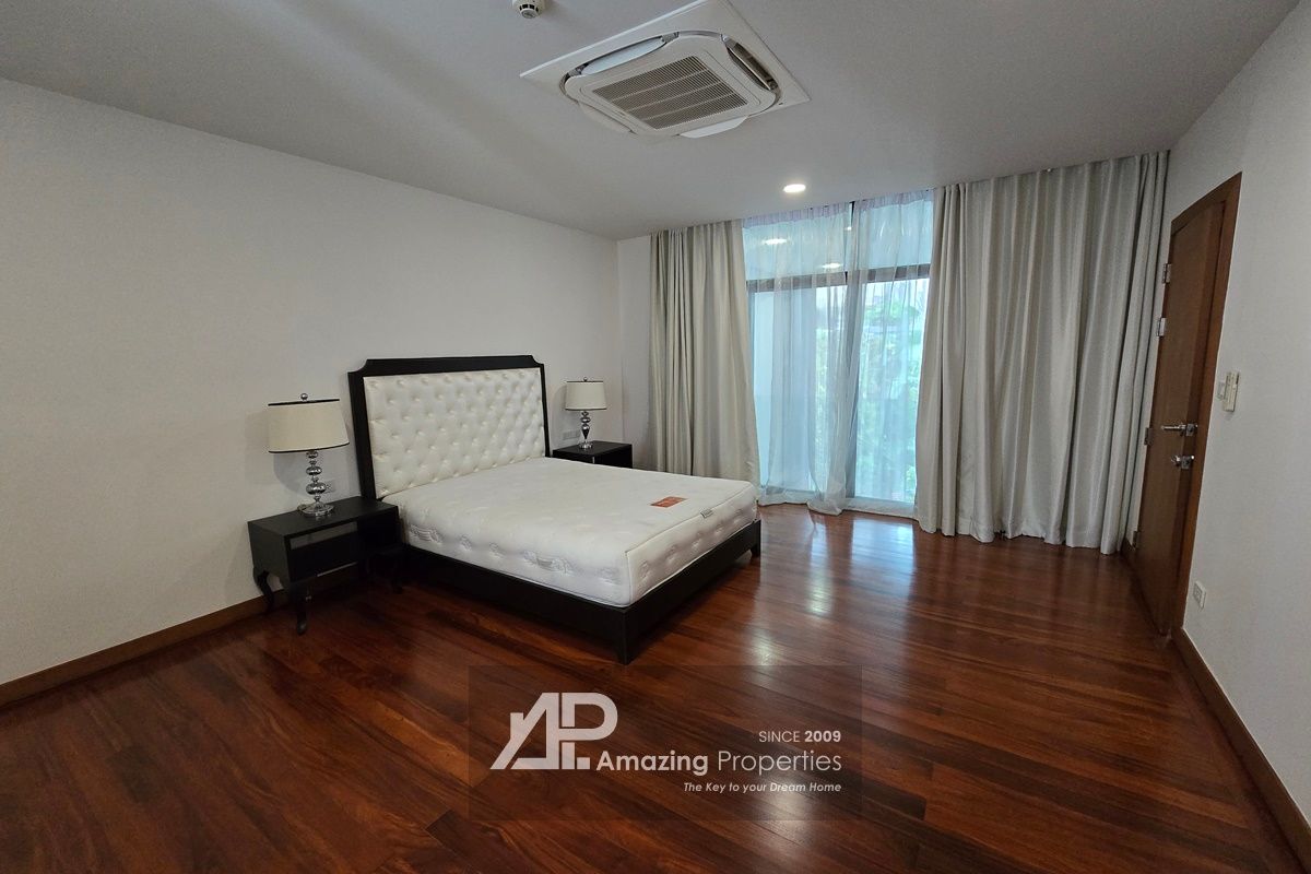 4-bedroom-house-Phrom-Phong-11-1-5014.jpg