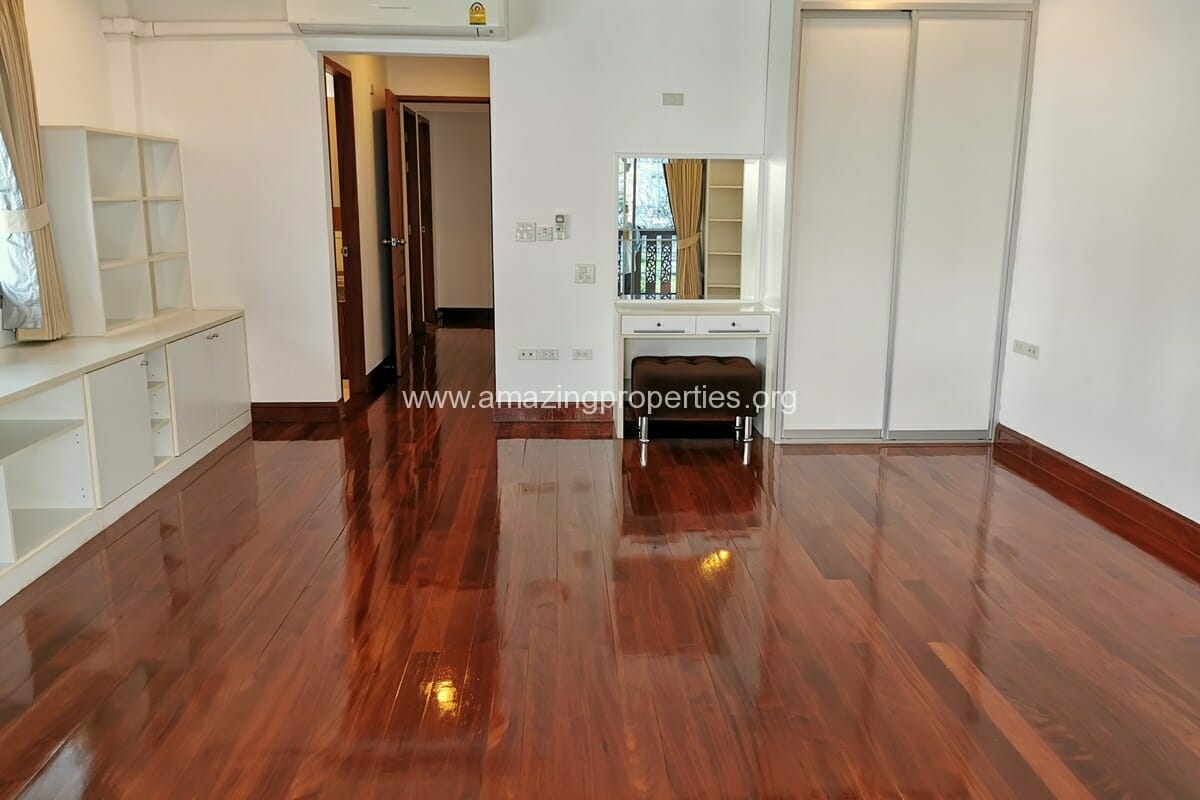 4-bedroom-house-Phrom-Phong-20-8691.jpg